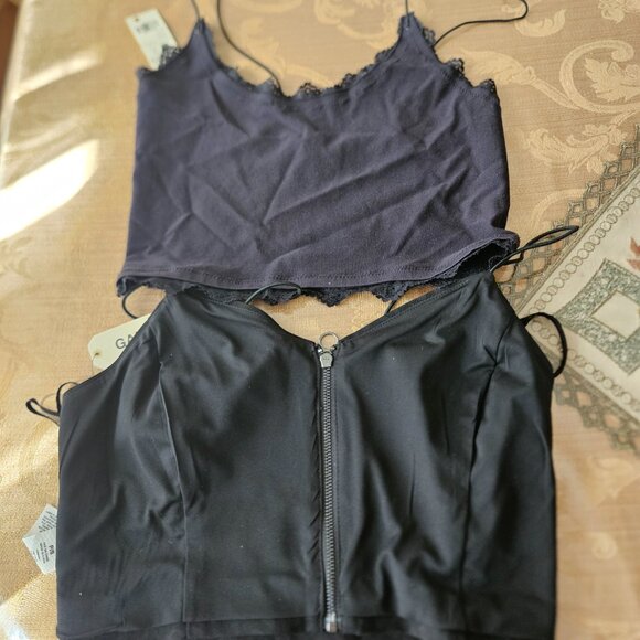 NWT Set of 2 Black Garage Crop Cami - Picture 6 of 10